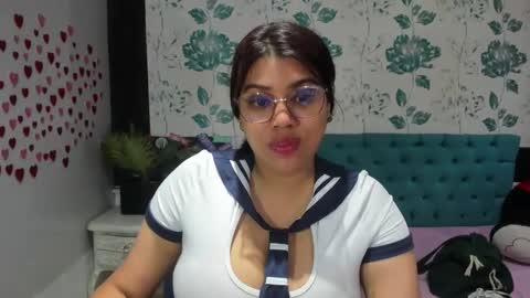    online show from 17, 1, 2025