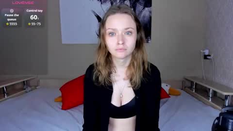 Snapshot of lindaeva chatting on 26, 9, 2025 Linda online show from 26, 9, 2025