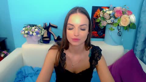 Linda online show from 12, 12, 2024