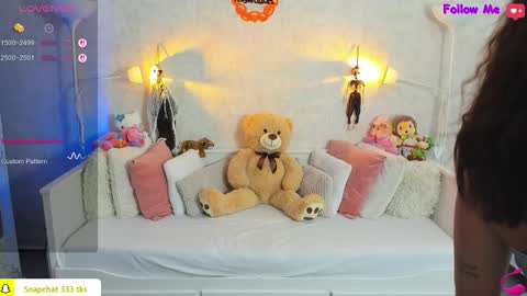 Snapshot of lindsaydeee chatting on 18, 10, 2025 Alexandra online show from 18, 10, 2025