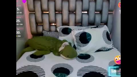 Snapshot of linger_3_9 chatting on 28, 12, 2024 V A L E N T I N A online show from 28, 12, 2024