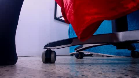 Snapshot of linger_3_9 chatting on 23, 2, 2025 V A L E N T I N A online show from 23, 2, 2025