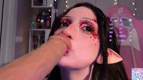 Lina online show from 18, 10, 2025