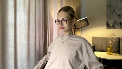 Emma online show from 6, 4, 2026