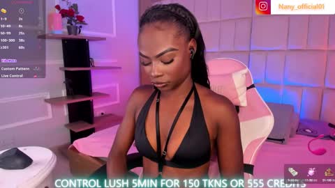 Snapshot of linsyadams chatting on 15, 1, 2025 online show from 15, 1, 2025