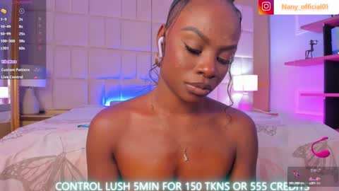 Snapshot of linsyadams chatting on 16, 1, 2025 online show from 16, 1, 2025