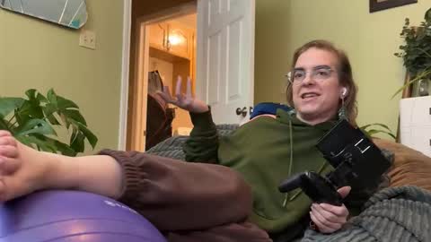 Linzy19 online show from 3, 2, 2026