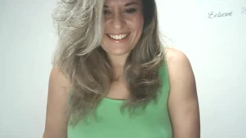 lionessmom online show from 22, 10, 2025