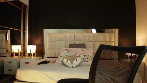 Lisa online show from 8, 1, 2025