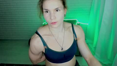 lisa online show from 2, 1, 2025