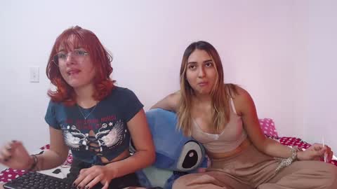 Lisa  Rose online show from 7, 1, 2025