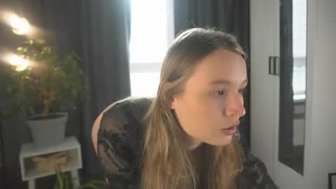 Elisabeth or Lisa online show from 20, 9, 2025