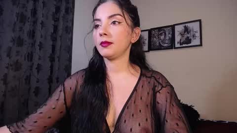 Lisa Harrison online show from 24, 10, 2025