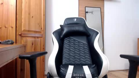 Lisaskybaby online show from 15, 1, 2026