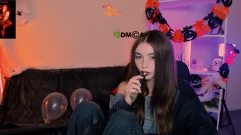 Snapshot of lissa_night chatting on 27, 10, 2025 lissa_night online show from 27, 10, 2025