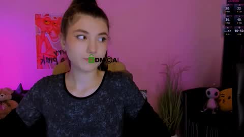 Snapshot of lissa_night chatting on 9, 11, 2025 lissa_night online show from 9, 11, 2025