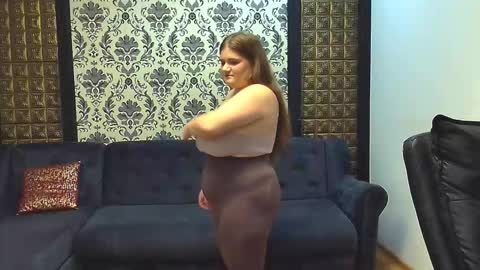 Lisa online show from 10, 11, 2025