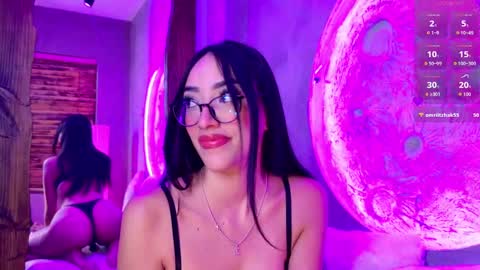 Isaa  online show from 9, 10, 2025