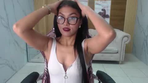 lissandra_s online show from 20, 9, 2025