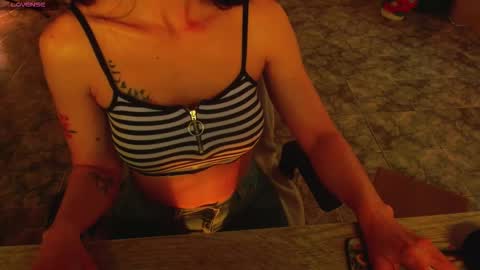 Snapshot of lisstaylor chatting on 19, 11, 2025 Liss online show from 19, 11, 2025