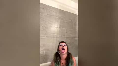 lissylou123 online show from 7, 4, 2026