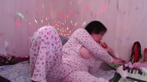 litisialove455 online show from 6, 2, 2026