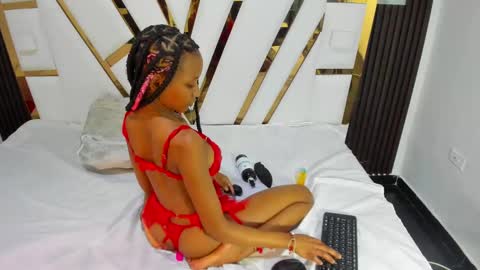 Ashley online show from 7, 3, 2025