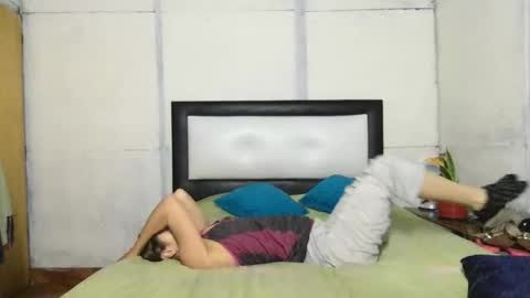 Snapshot of little_devil_diablita90 chatting on 29, 9, 2025 Diablita online show from 29, 9, 2025