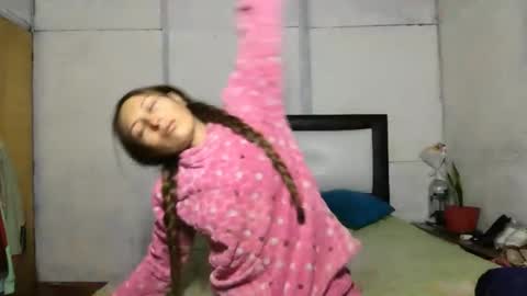 Snapshot of little_devil_diablita90 chatting on 9, 10, 2025 Diablita online show from 9, 10, 2025