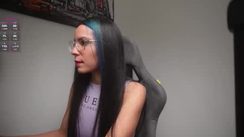 Help me reach 100 likes online show from 15, 2, 2026