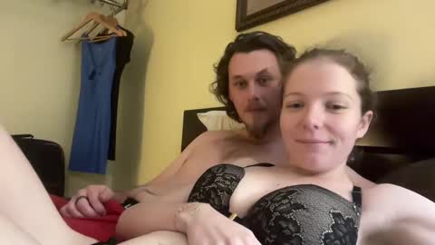 Snapshot of little_kiity_chloe chatting on 29, 10, 2025 Kitty Chloe and Tamer online show from 29, 10, 2025