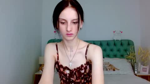 little_mollee online show from 22, 9, 2025