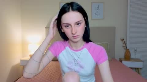 little_mollee online show from 5, 10, 2025