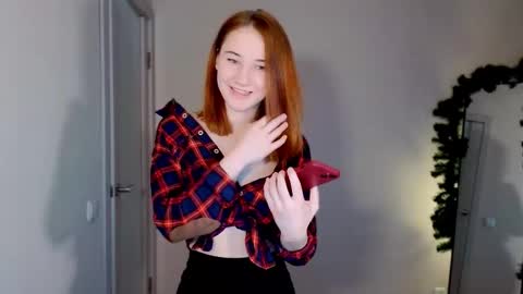 little_pretty_woman online show from 19, 2, 2025