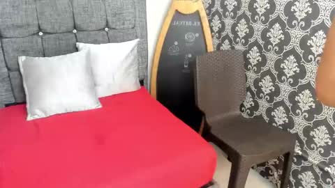 alex online show from 21, 10, 2025