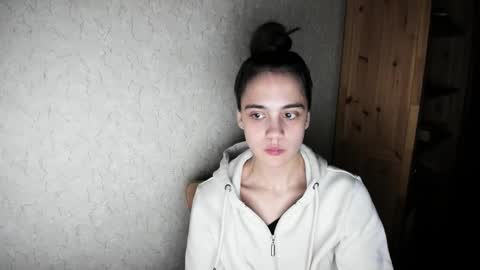 littleashleyy online show from 16, 12, 2025