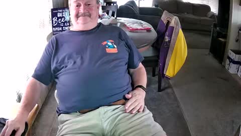 Littled83057 online show from 17, 9, 2025