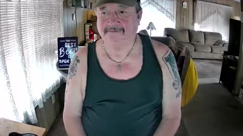 Littled83057 online show from 3, 10, 2025