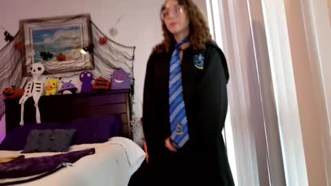 littledeathtrap online show from 3, 10, 2025