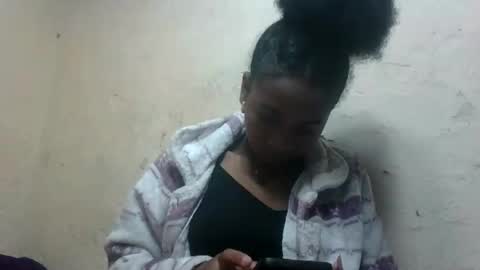 edra online show from 26, 10, 2025