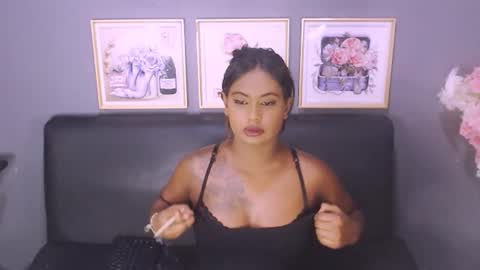 littleindianmilf online show from 29, 1, 2025