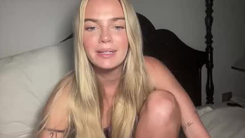 Marciabrady online show from 15, 12, 2025