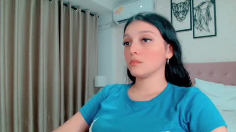 Sarahs Room online show from 3, 1, 2025