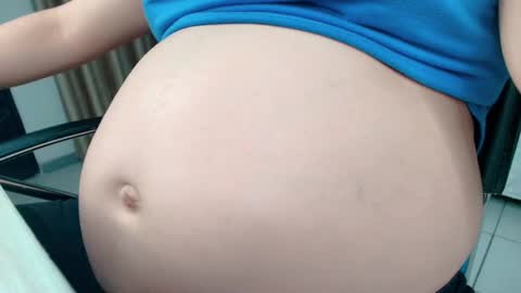 Sarahs Room online show from 12, 2, 2025