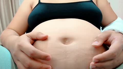 Snapshot of littlemolly_pregnant chatting on 27, 2, 2026 Sarahs Room online show from 27, 2, 2026