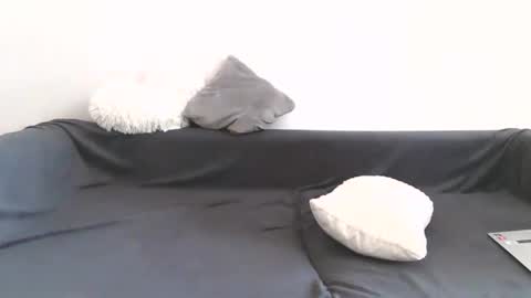 Snapshot of littlemonster_999 chatting on 27, 10, 2025 Anna online show from 27, 10, 2025