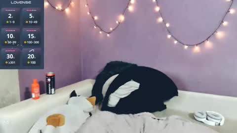 Snapshot of littlepinkcat chatting on 14, 2, 2025 Felix online show from 14, 2, 2025