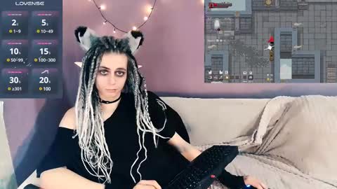 Snapshot of littlepinkcat chatting on 24, 2, 2025 Felix online show from 24, 2, 2025