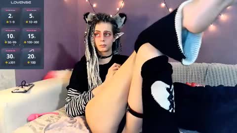 Snapshot of littlepinkcat chatting on 28, 2, 2025 Felix online show from 28, 2, 2025