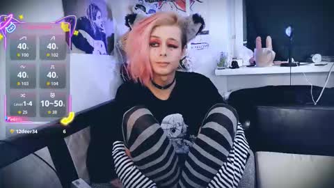 Snapshot of littlepinkcat chatting on 13, 9, 2025 Felix online show from 13, 9, 2025